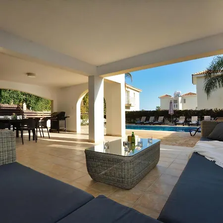 Paralia, Spacious 4bdr Villa, Close To Fig Tree Bay * Protaras